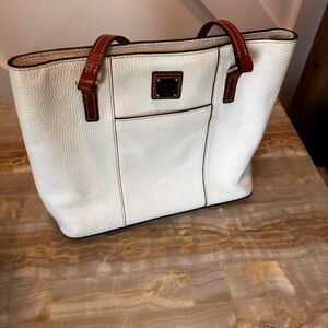 Dooney & Bourke White and Brown Shoulder Bag